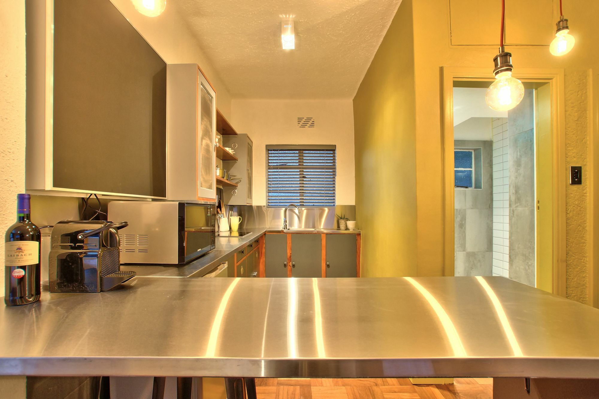 Langholm Apartment